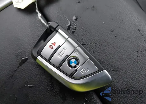 2022 BMW X5 Phev xDrive45E from USA, damaged, VIN 5UXTA6C06N9L56754